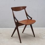 1746 2002 CHAIR